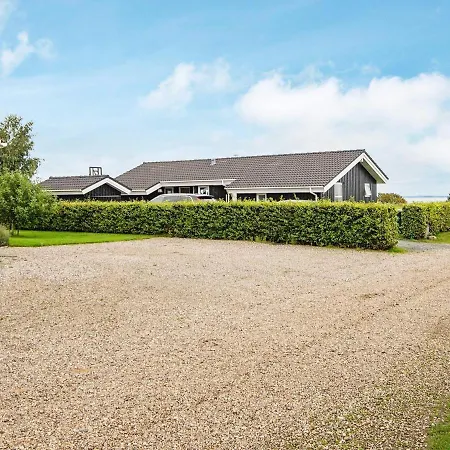 4 Star Holiday Home In Sj Lund Dom wakacyjny Sjolund