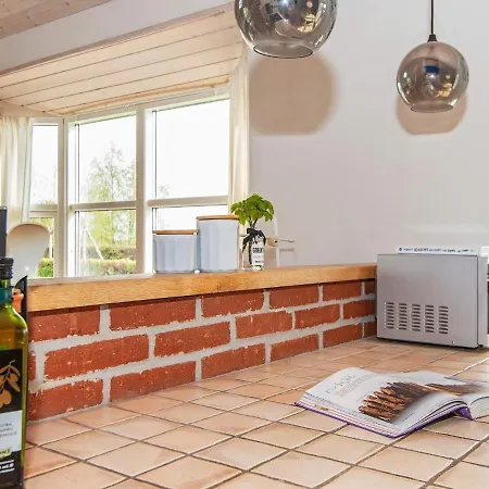 4 Star Holiday Home In Sj Lund Dom wakacyjny Sjolund